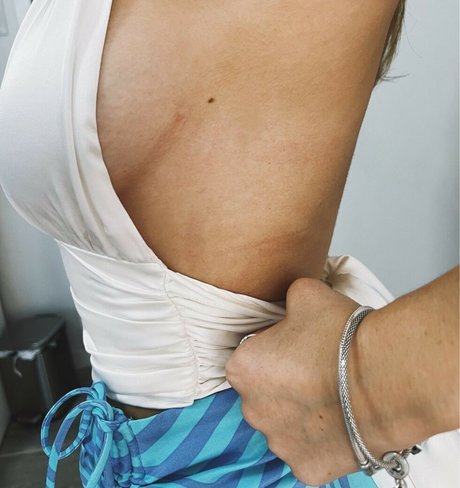 Fernanda Loya Rordriguez model top pictures