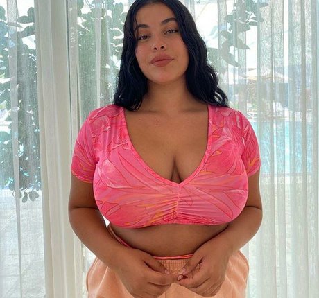 ladyboy asian onlyfans art porn pic