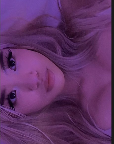 aarianaaxoxoo star pornographic pictures