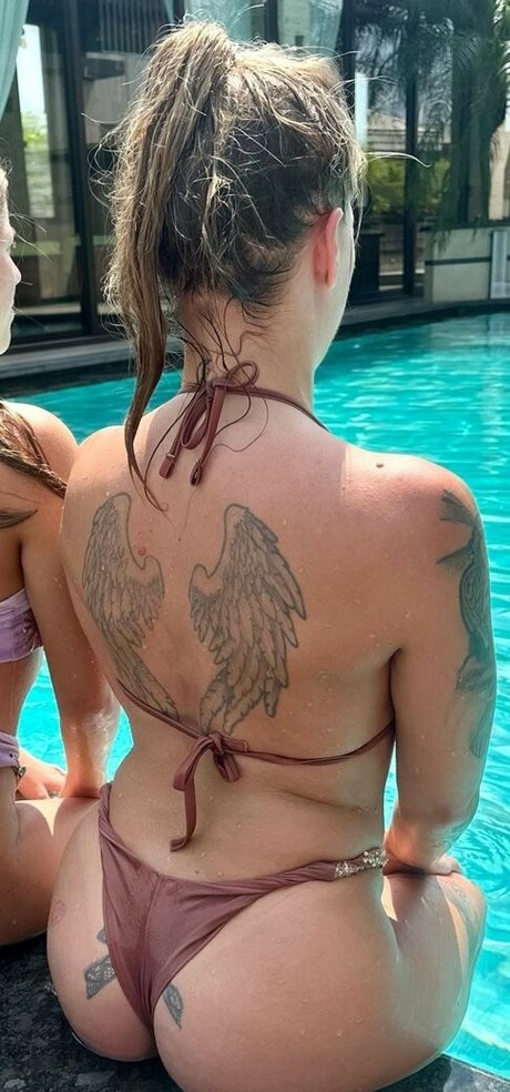 Silvia and Eveline Dellai perfect model gallery