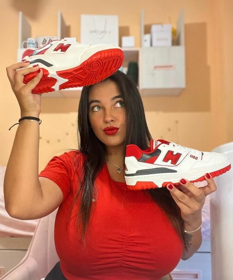 Anneris model porn galleries