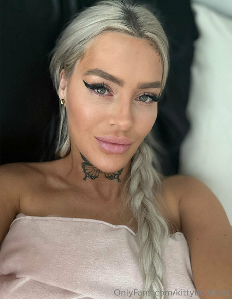 Kittybooboo1 pornstar perfect pictures