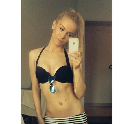 Kinga Kujawska pretty model pics