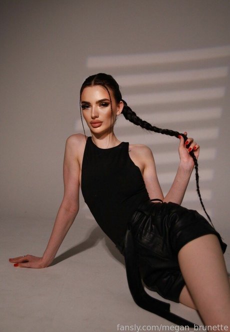 megan brunette sexy model archive