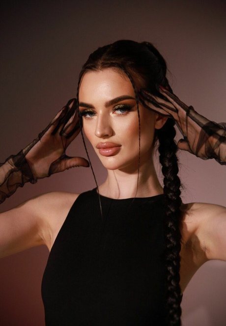 megan brunette model best galleries