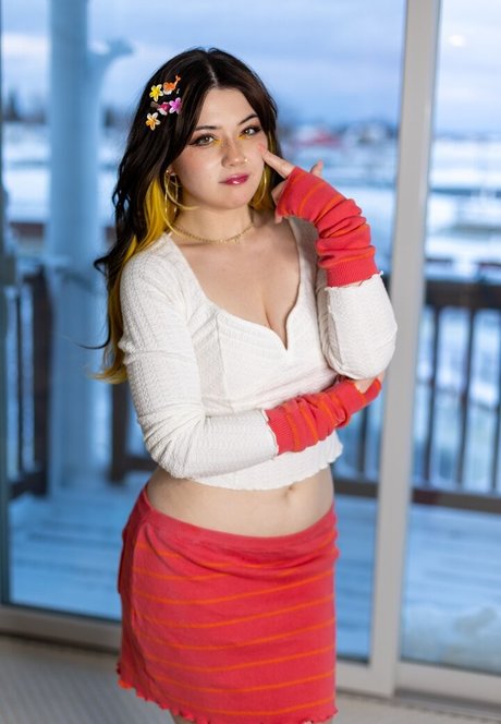 Itsbootz beautiful pornstar pics