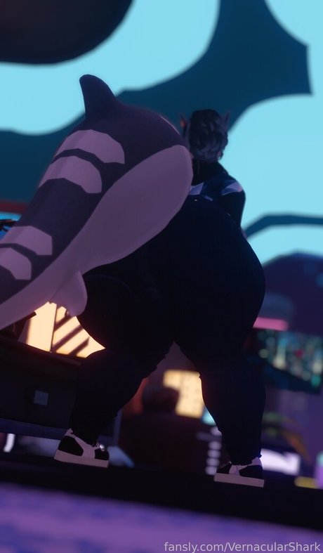 VernacularShark hot model picture