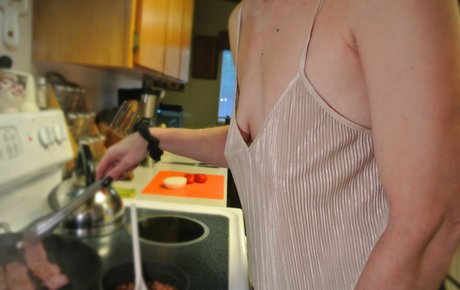 Longpussy erotic star img