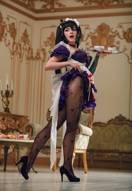 lil g cosplay high quality model photo