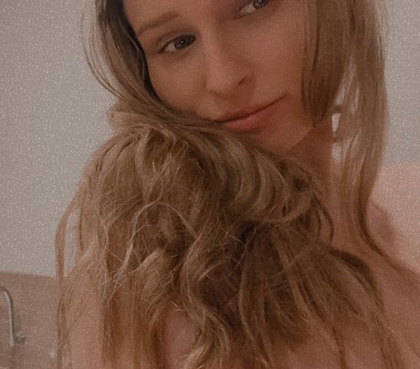 hairy milf onlyfans adult gallery