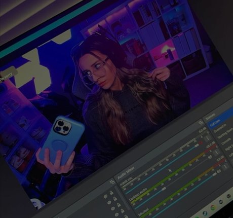 Cobyymj exclusive actress pic