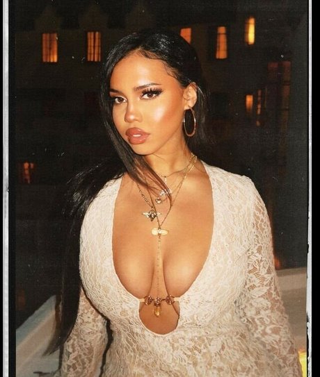 Asia Monet Ray sexy actress galleries