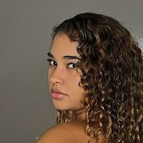 yourfavrae free pornstar images