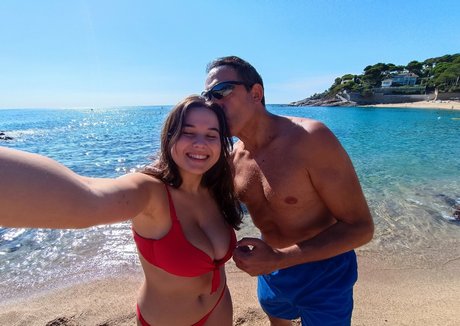 supermire high quality model picture