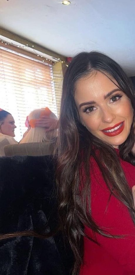 Megan L nudes model picture