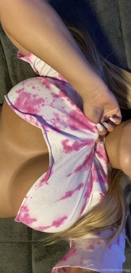 eyes onlyfans porno photos