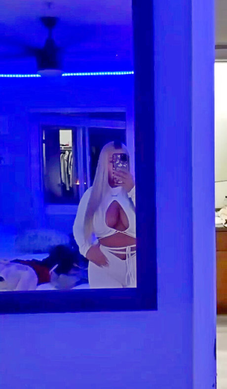 Gianna Malave pornstar sex picture