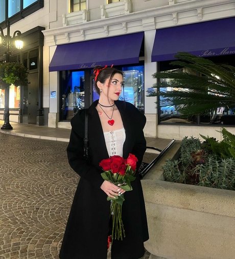 Sophie Silva model pornographic galleries