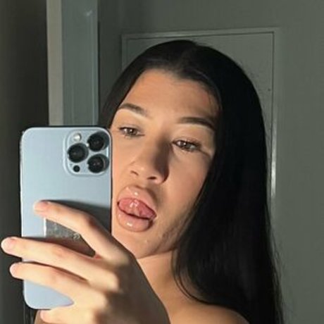 thesophiakelly naked actress image