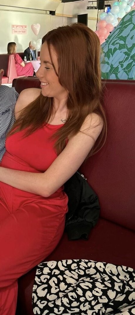 Alicia Ivatt pornographic actress pictures