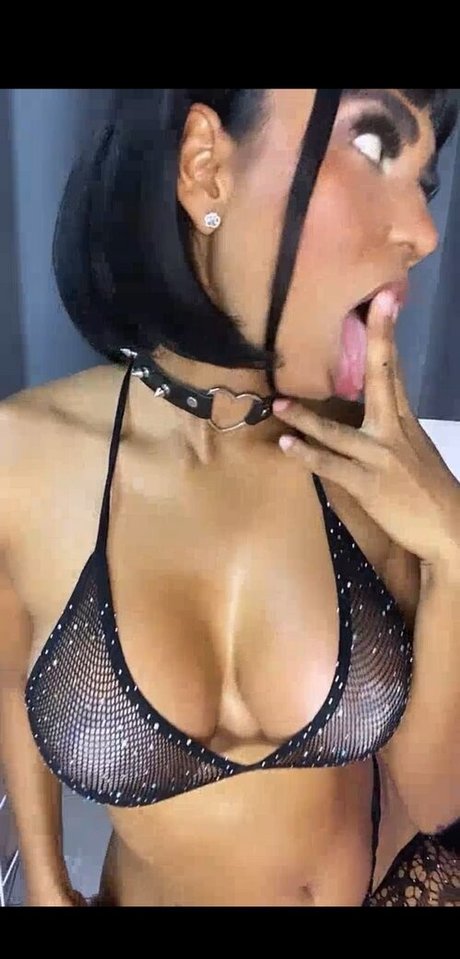 Sandy Mendoza nice pornstar photos