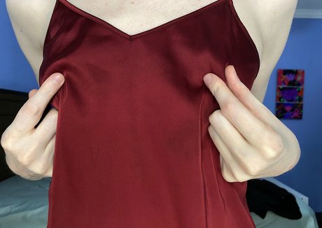 AnnieDro beautiful actress image