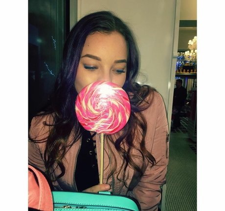 honeyiced hot actress pictures