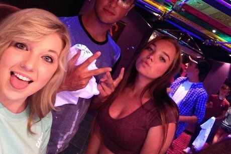 honeyiced star adult gallery