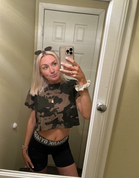 maddyspremium model sexy picture