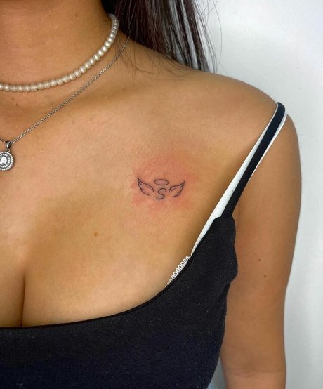 May Cohen model naked photos