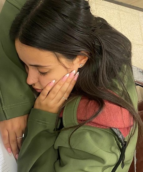 May Cohen hd model image