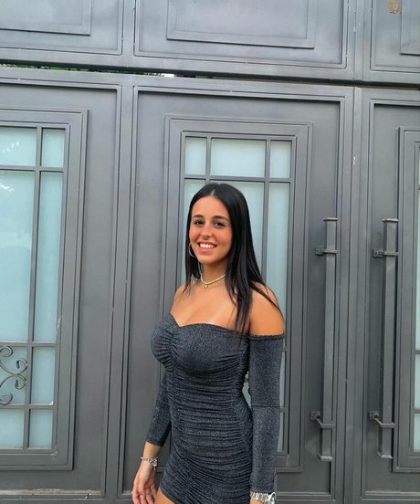 May Cohen star hd photo