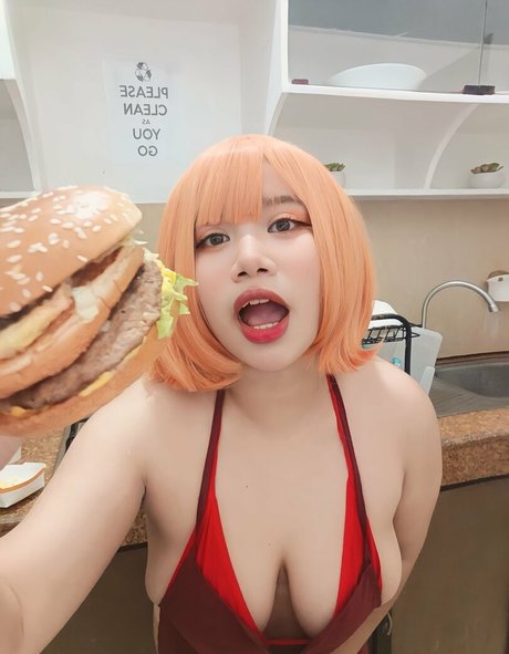 Buri Cath hot model gallery