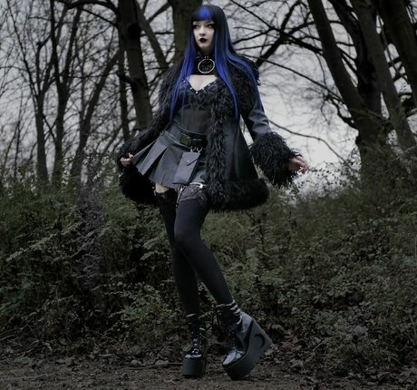 CreepyCassy pornographic star galleries