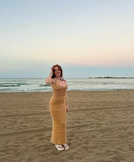 Kenziemahar model erotic pic