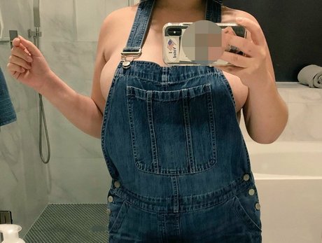 chubby teen onlyfans xxx image