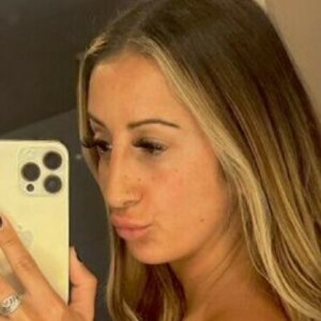 EDM Nurse pretty actress picture