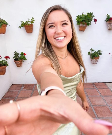 Alina Bitter model perfect photo