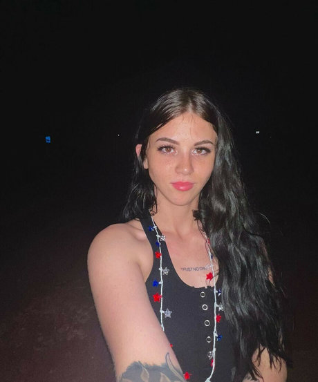 moneymoves0 naked actress archive