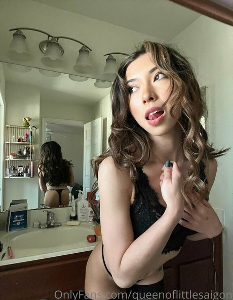 fitgirlyumi hot star picture