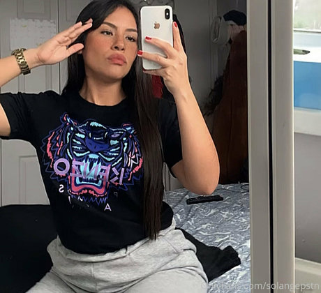 blonde hot wife onlyfans perfect photos