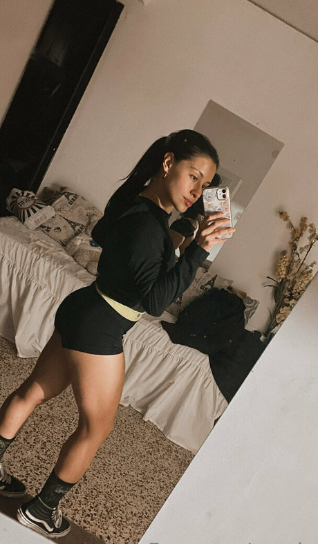 georlu sexy pornstar gallery