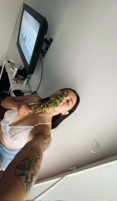 georlu sexy star pic