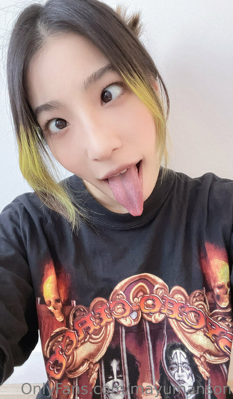 mayumanson porn model archive