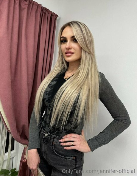 jennifer official star hot galleries