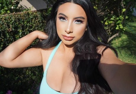 Wendy Alcala model porn pictures