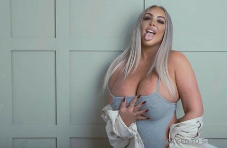 hottest trans onlyfans art xxx pictures