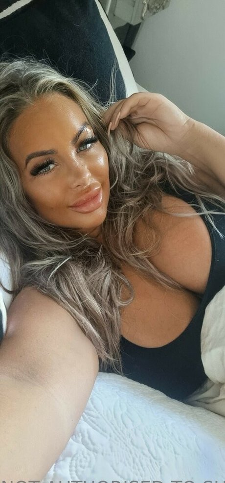 blonde secretary onlyfans naked images