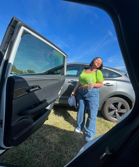 caravernon perfect actress photos