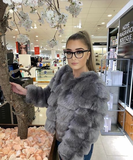 Alex Estelle pornstar hot photo